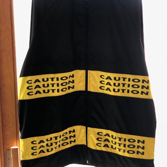 Men’s Windbreaker “Caution from F-21” - Picture 4 of 4